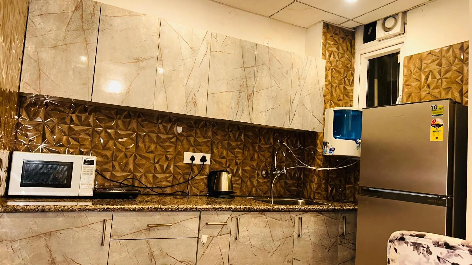 Hotel Liv Regalia Suites - Medanta Hospital, Sector 39, Gurgaon